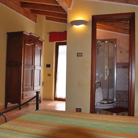 Alloggio per agriturismo La Valle Di Ceri *