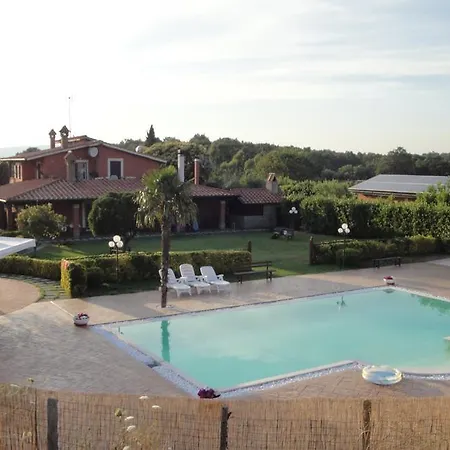 Alloggio per agriturismo La Valle Di Ceri